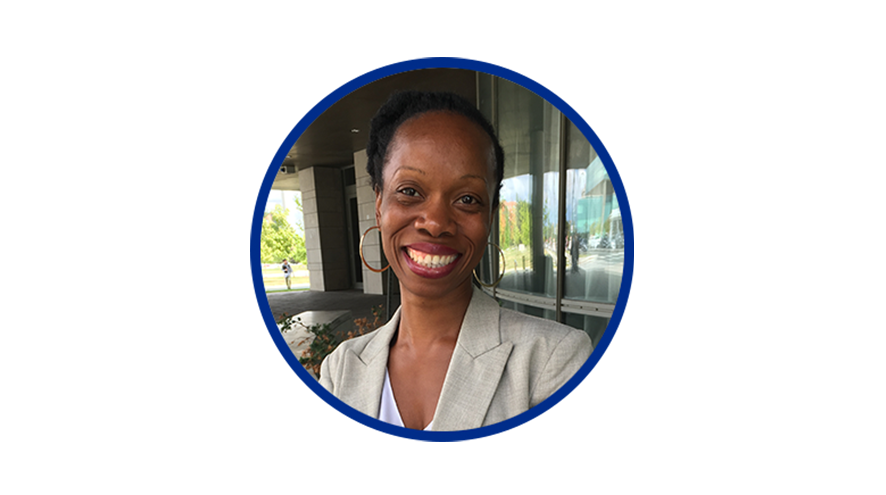 Headshot of Ngozi Iroanyah, the Manager of Diversity and Community Partnerships at the Alzheimer Society of Canada.